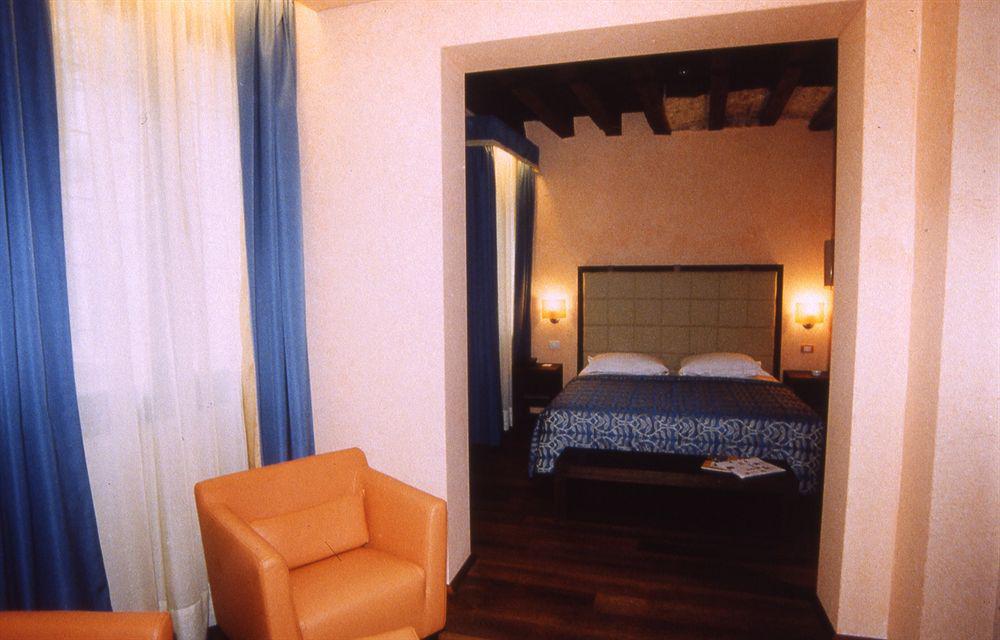מלון ונציה Palazzo Selvadego מראה חיצוני תמונה